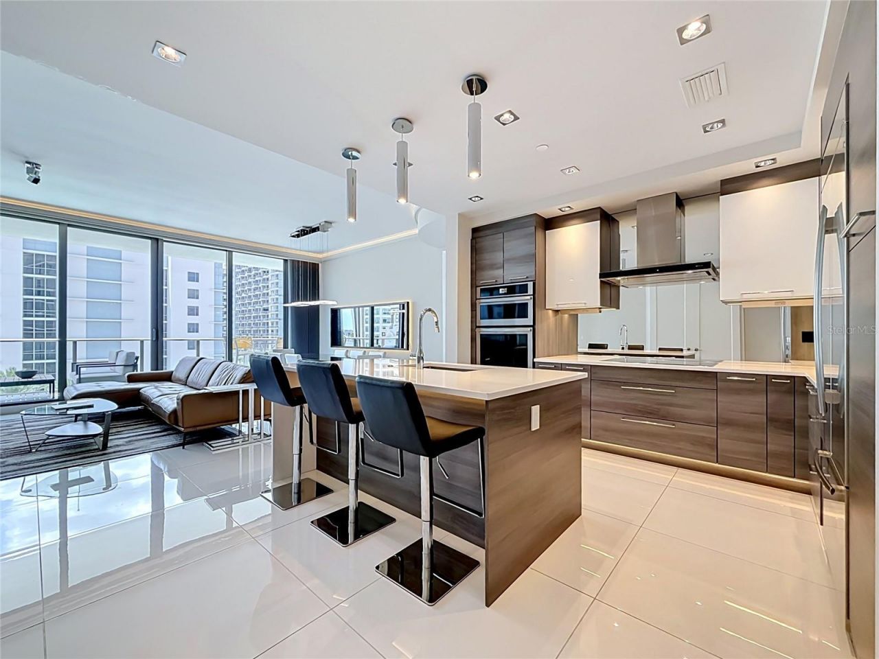 100 1st Avenue N, Unit 1106, Saint Petersburg, FL 33701 Photo