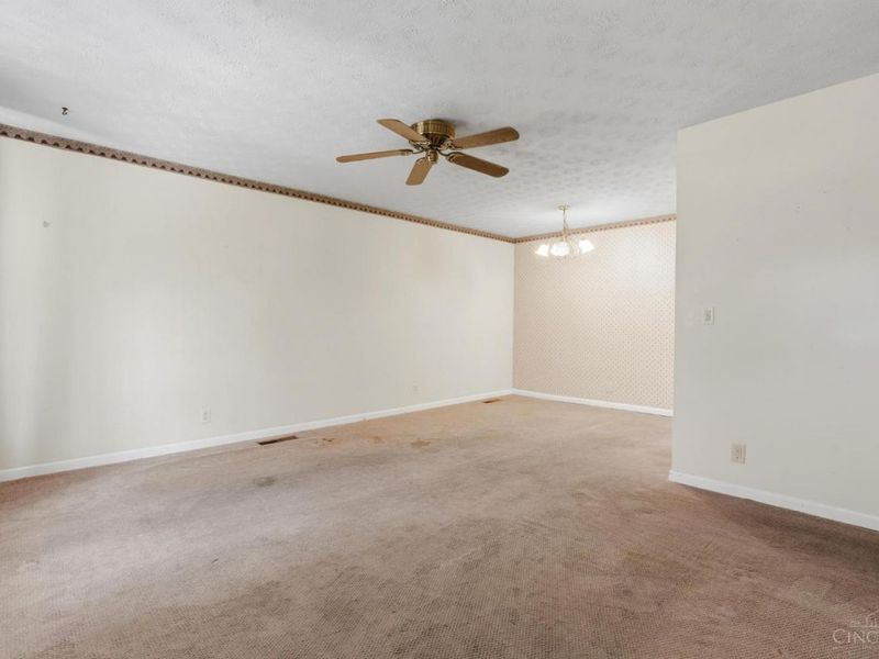 342 Warr Lane, Hamilton, OH 45013 Photo 11