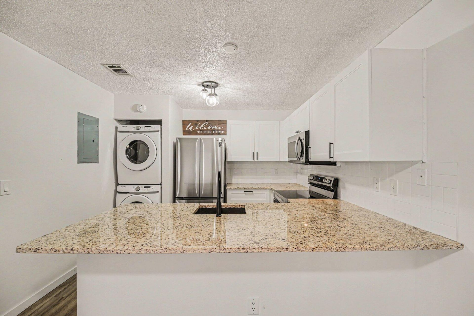 1011 NE Abada Ct Court Ne, Unit 110, Palm Bay, FL 32905 Photo