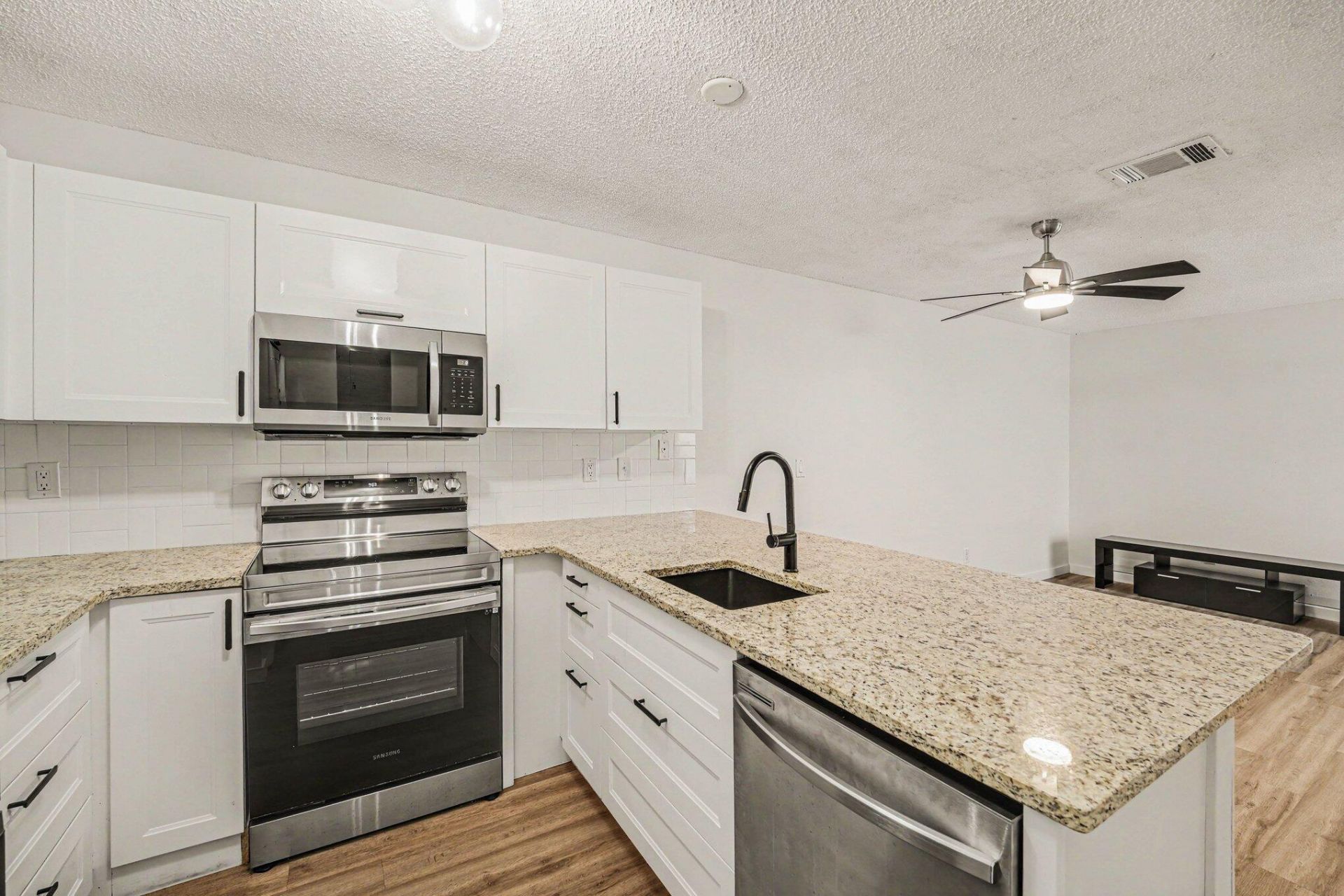 1011 NE Abada Ct Court Ne, Unit 110, Palm Bay, FL 32905 Photo