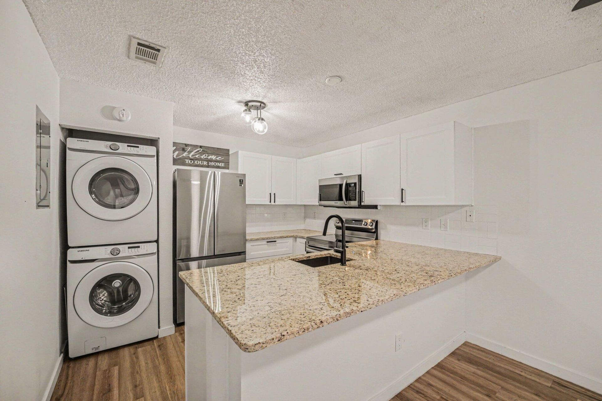 1011 NE Abada Ct Court Ne, Unit 110, Palm Bay, FL 32905 Photo