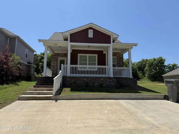 939 Muirfield Drive, Starkville, MS 39759