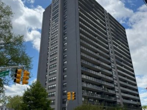 285 Aycrigg Ave, Unit 10i, Passaic, NJ 07055