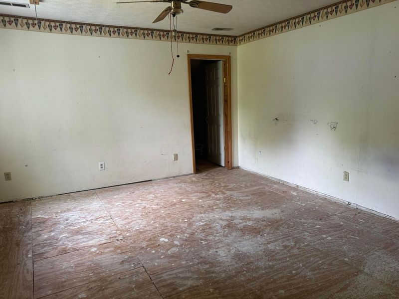 64 7th Avenue SW, Unit 1, Etna, OH 43062 Photo 14