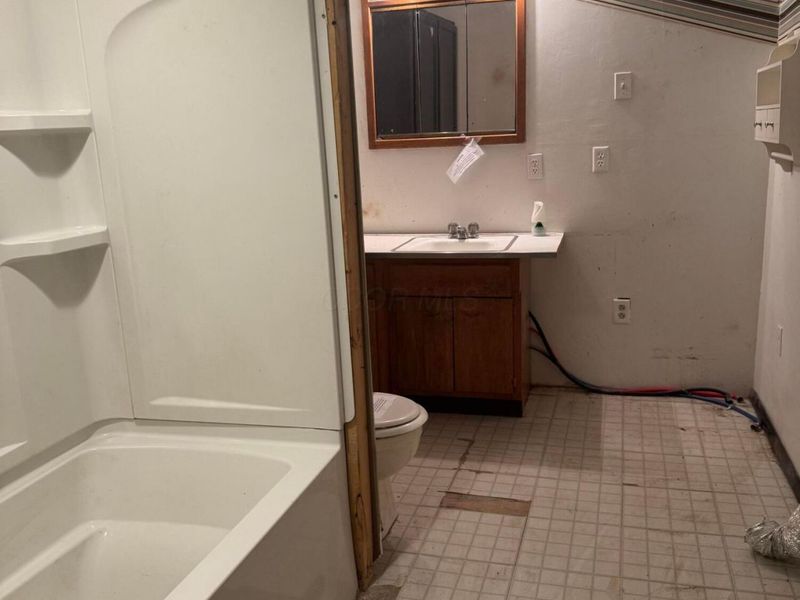 64 7th Avenue SW, Unit 1, Etna, OH 43062 Photo 17
