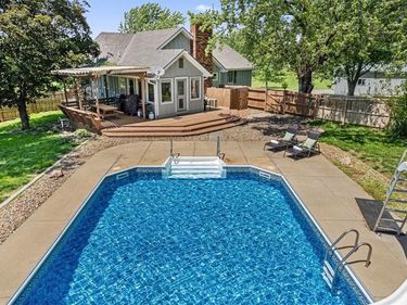 15813 Sugar Plum Road, Kearney, MO 64060