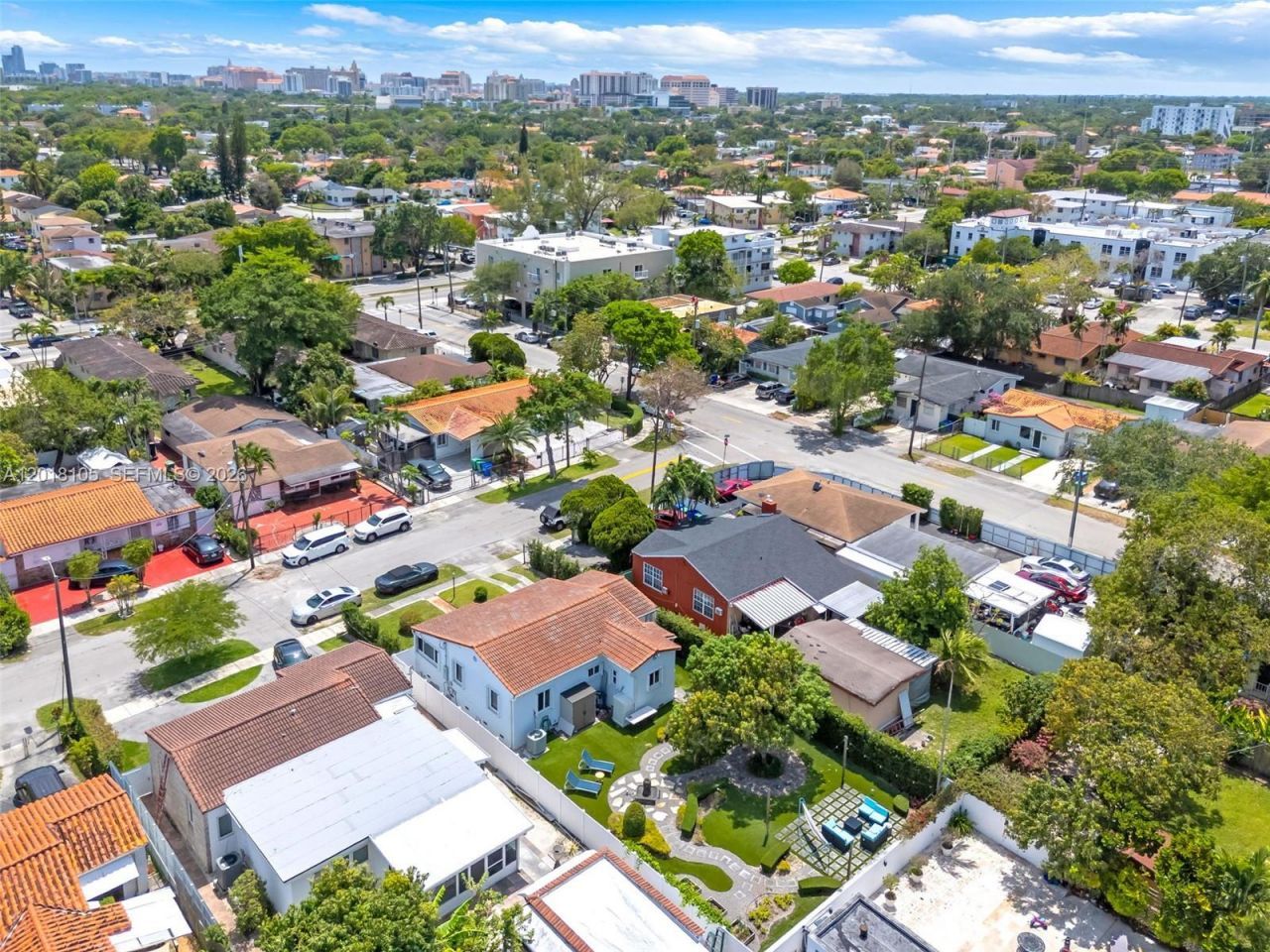 3151 NW Flagler Ter , Miami, FL 33125 Photo