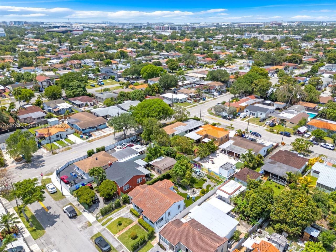 3151 NW Flagler Ter , Miami, FL 33125 Photo
