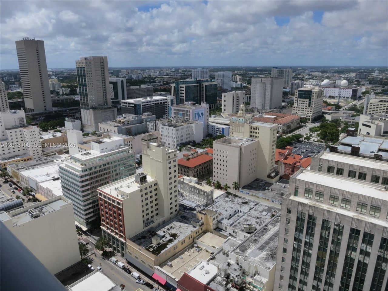 151 SE 1 St, Unit 3204, Miami, FL 33131 Photo