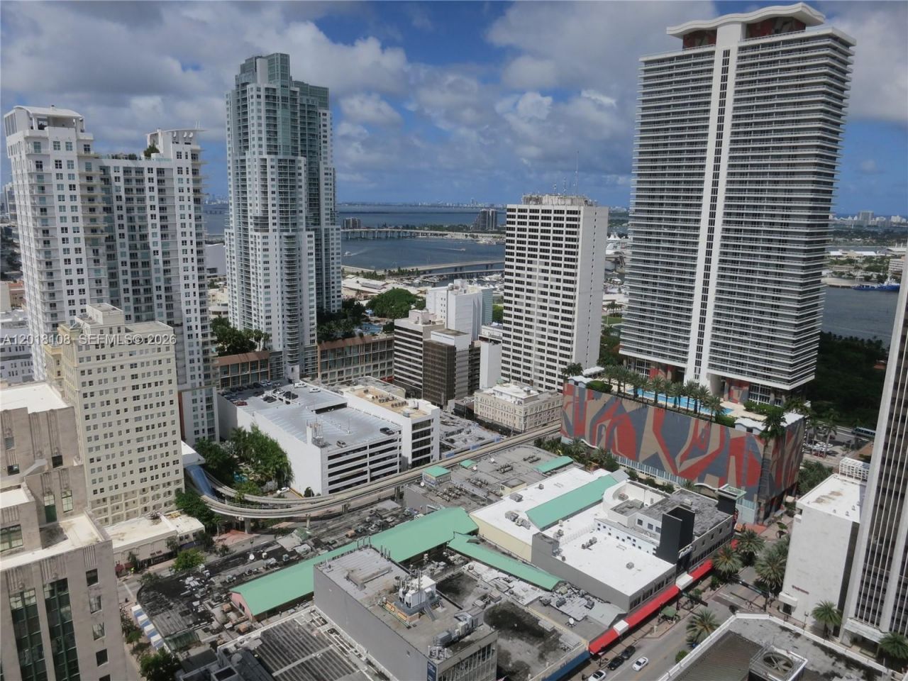 151 SE 1 St, Unit 3204, Miami, FL 33131 Photo