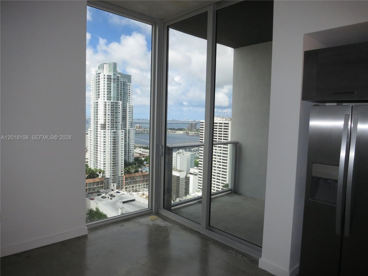 151 SE 1 St, Unit 3204, Miami, FL 33131 Photo
