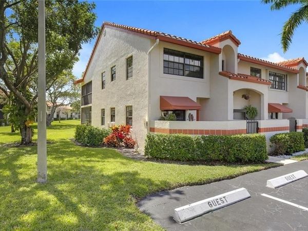 206 Congressional Way, Unit 206, Deerfield Beach, FL 33442