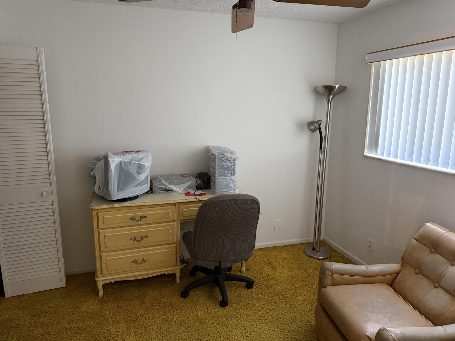 709 Lori Drive, Unit 215, Palm Springs, FL 33461 Photo