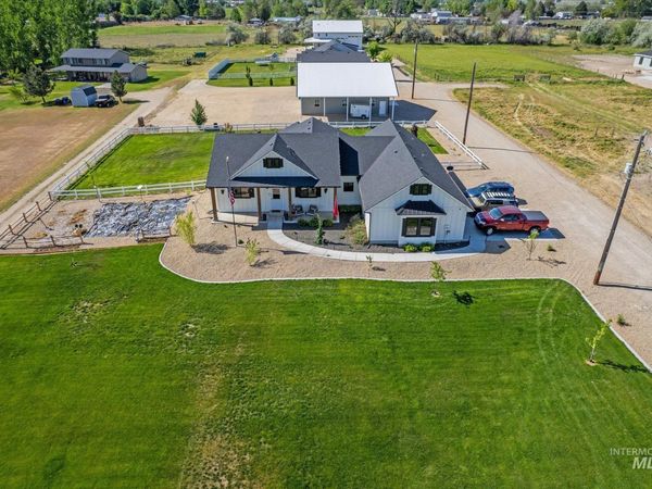 17220 Colbey Lane, Wilder, ID 83676