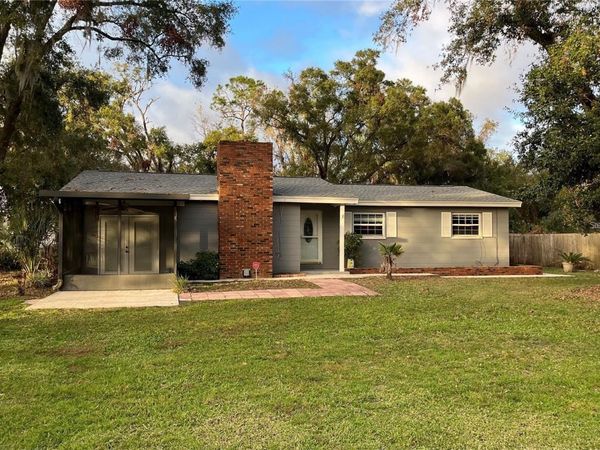 3029 SLEEPY HILL ROAD , LAKELAND, FL 33810