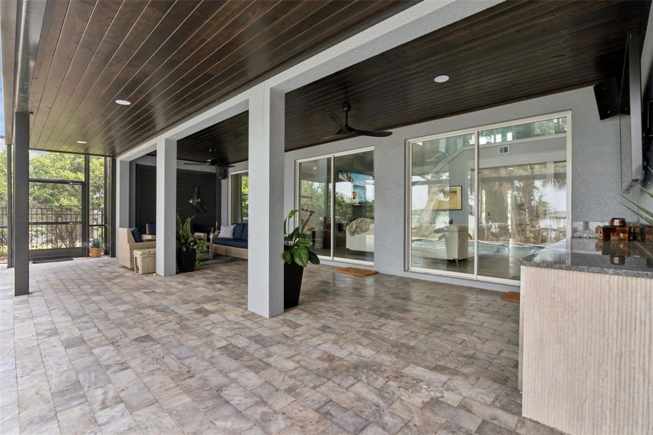1216 Hull Island Drive, Oakland, FL 34787 Photo