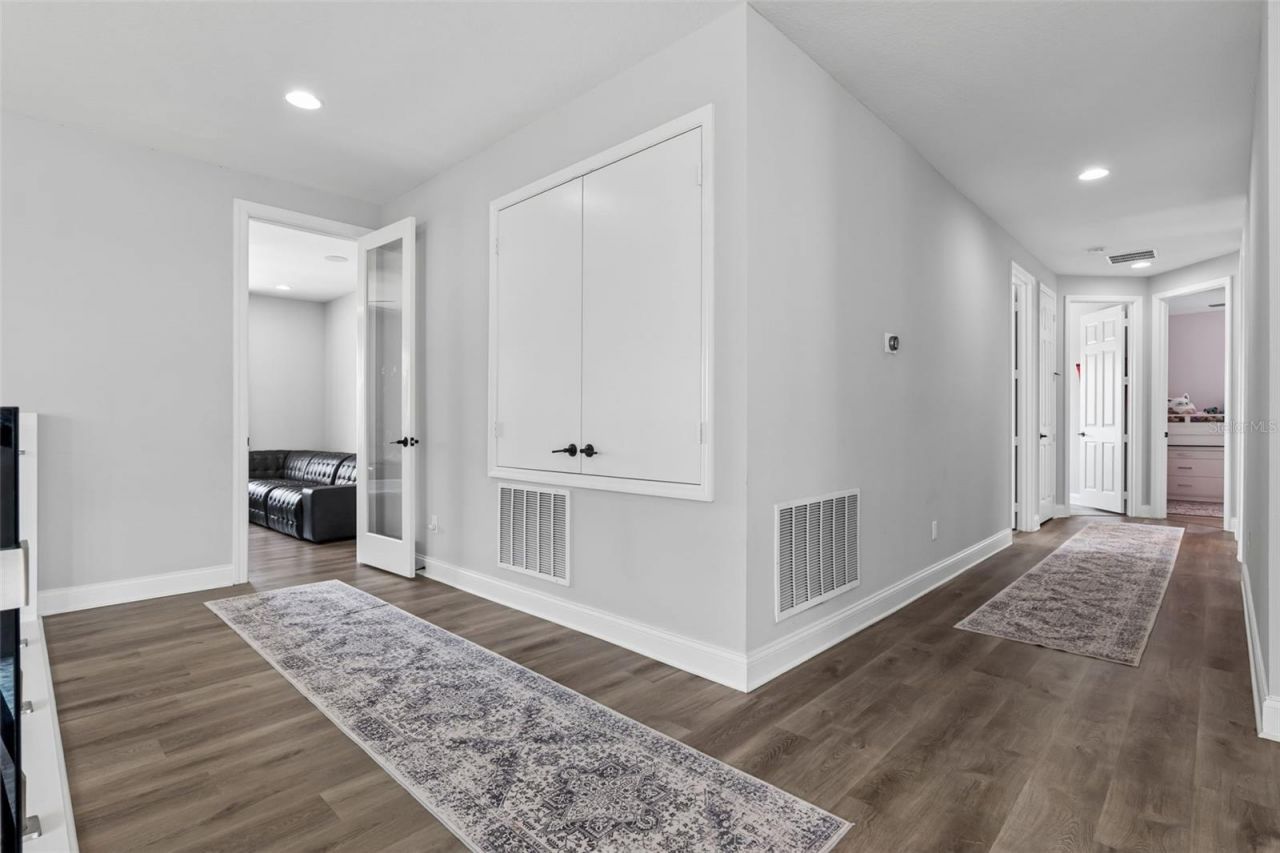 1216 Hull Island Drive, Oakland, FL 34787 Photo