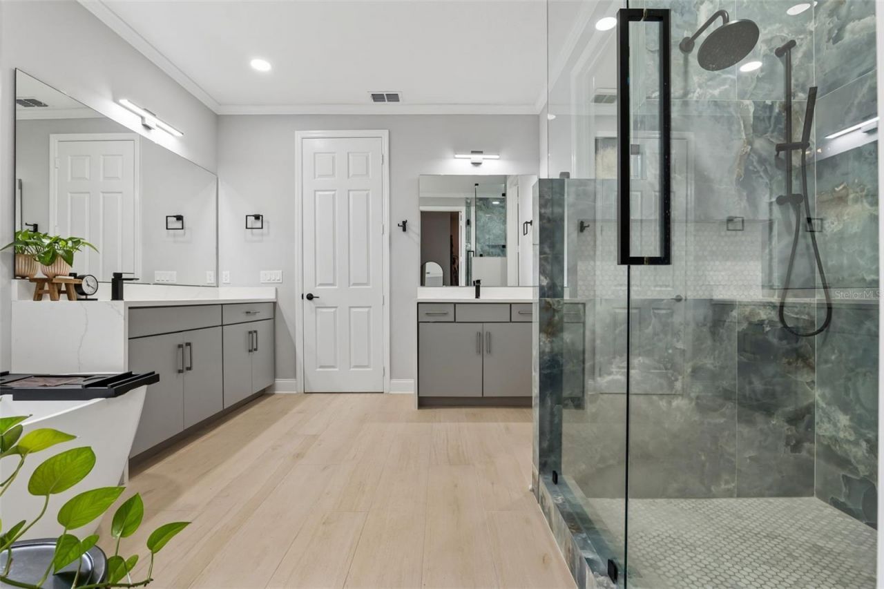 1216 Hull Island Drive, Oakland, FL 34787 Photo