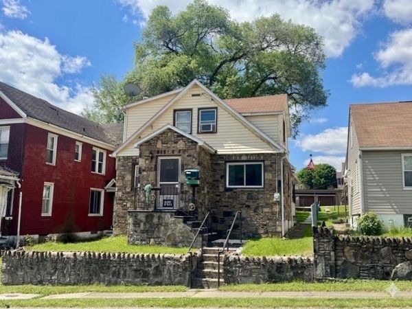 375 Daniel St., Johnstown, PA 15906