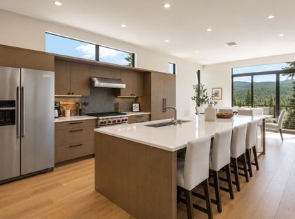 7470 Larkspur Lane, Truckee, CA 96161 Photo