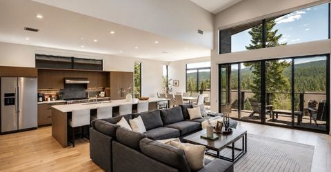 7470 Larkspur Lane, Truckee, CA 96161 Photo