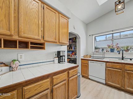 1492 Kathy Way, Gardnerville, NV 89460 Photo