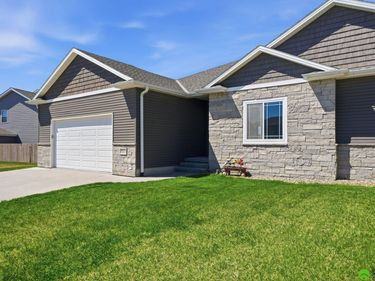 9515 Friedman Street , Lincoln, NE 68516