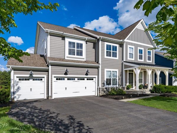 10692 Pearl Creek Drive , Plain City, OH 43064