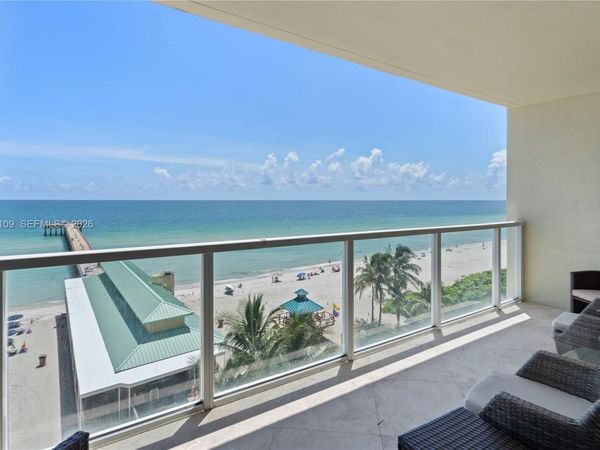 16699 Collins Ave , Unit 702, Sunny Isles Beach, FL 33160