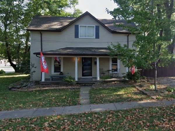 209 E 1st Street, Lee's Summit, MO 64063