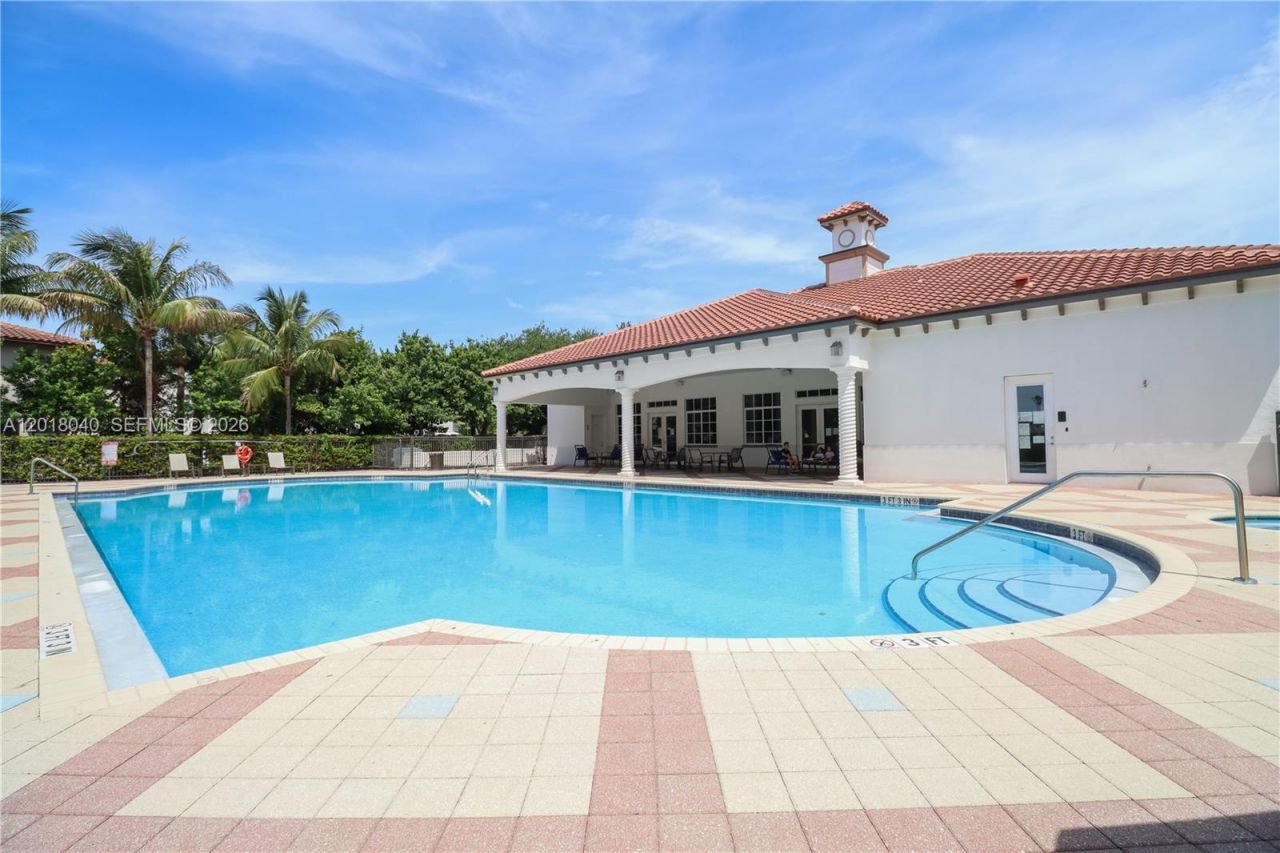 2014 Sugar Maple Dr , Unit 2014, Riviera Beach, FL 33410 Photo