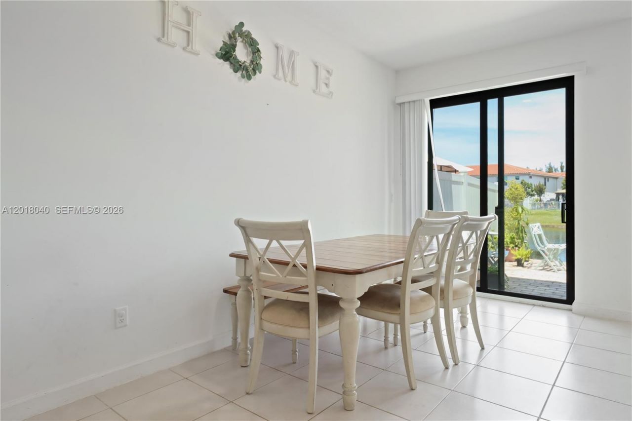 2014 Sugar Maple Dr , Unit 2014, Riviera Beach, FL 33410 Photo