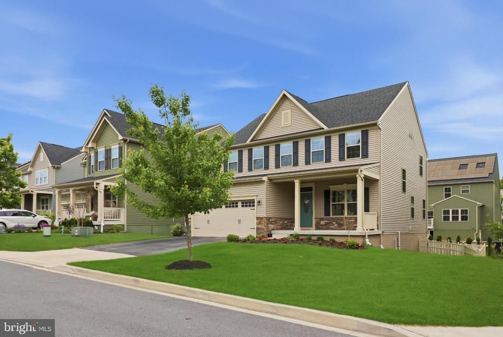 9817 Sawmill Branch Trl, Ellicott City, MD 21043 Main Photo