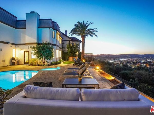 3485 Ridgeford Drive, Westlake Village, CA 91361