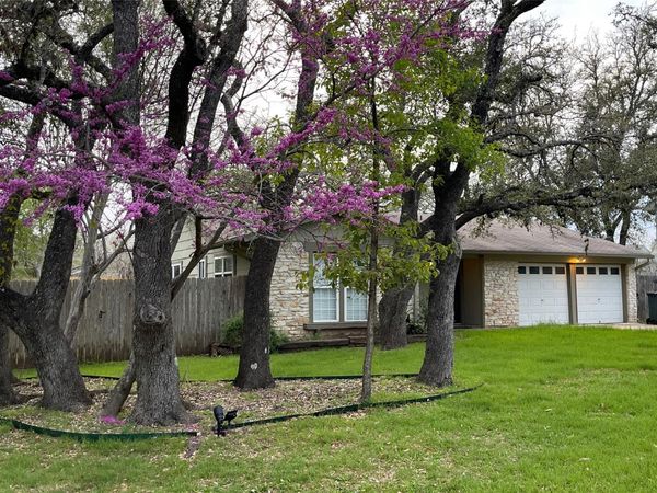 1902 Casa Grande DR, Austin, TX 78733