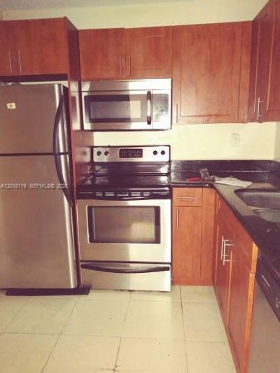 492 NW 165 St Rd , Unit C516, Miami, FL 33169 Photo