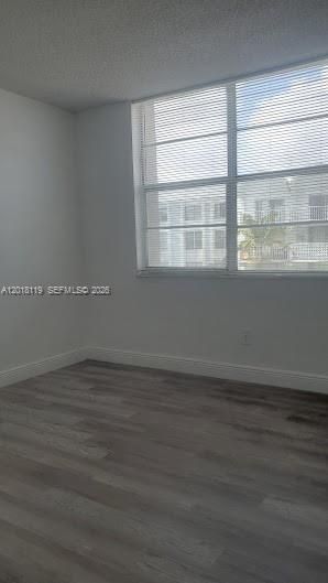 492 NW 165 St Rd , Unit C516, Miami, FL 33169 Photo