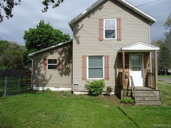 304 Williamette Avenue , Alma, MI 48801