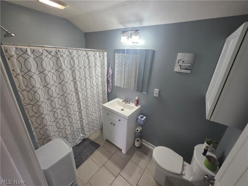 908 Bellevue Drive, Willoughby, OH 44094 Photo 10