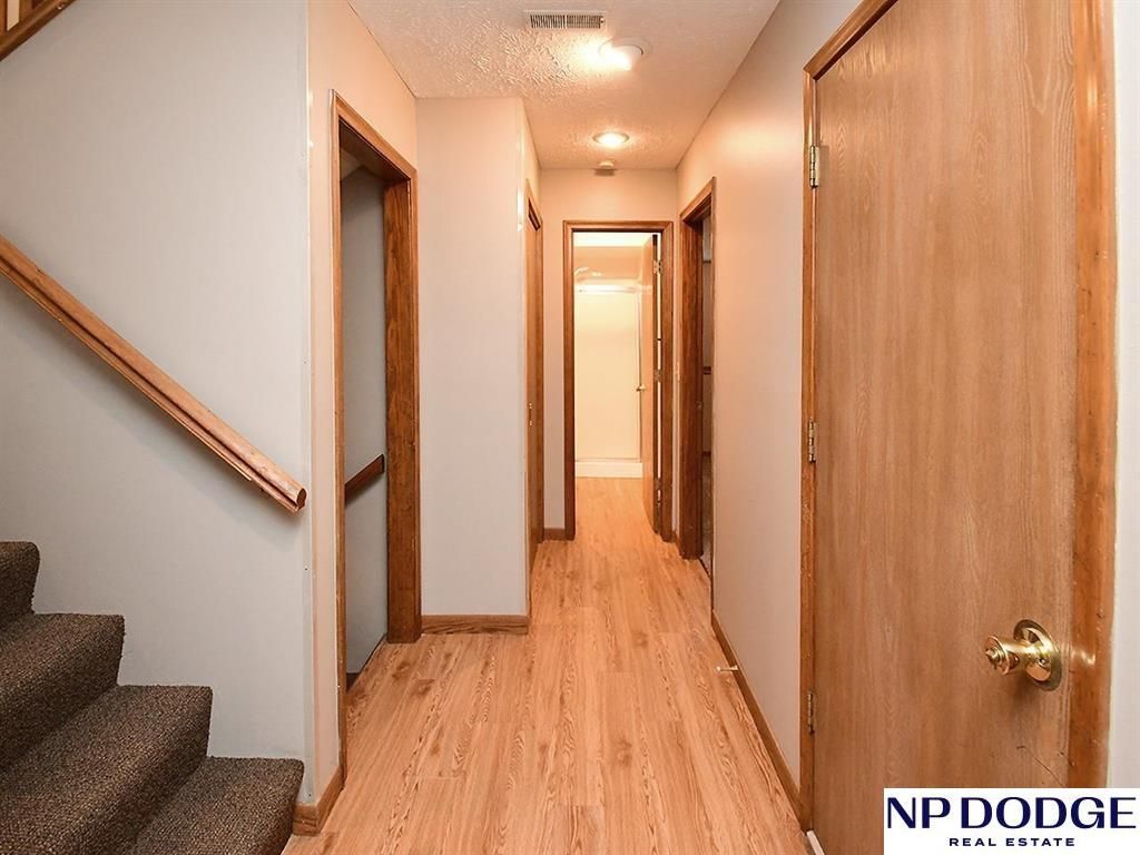 16565 Dorcas Street , Omaha, NE 68130