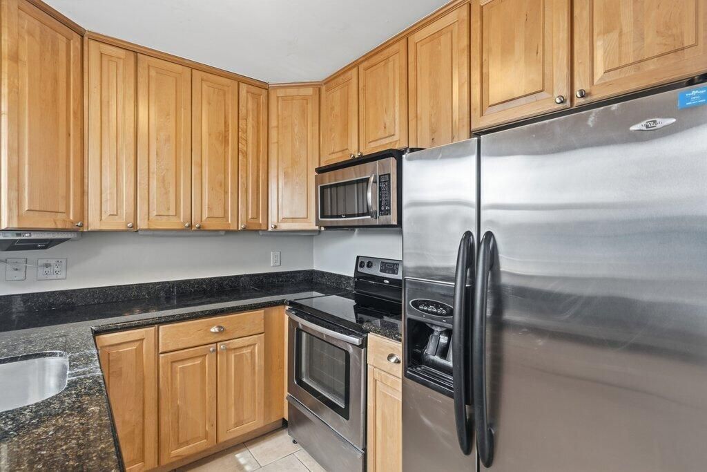 253 Coventry K, West Palm Beach, FL 33417 Photo