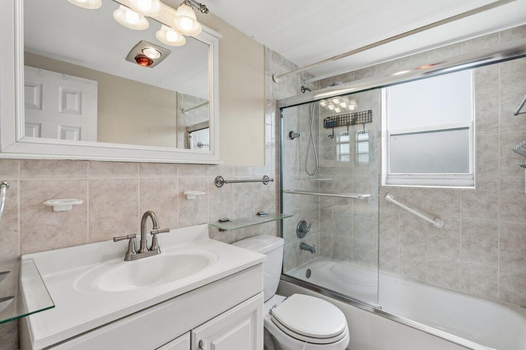 253 Coventry K, West Palm Beach, FL 33417 Photo