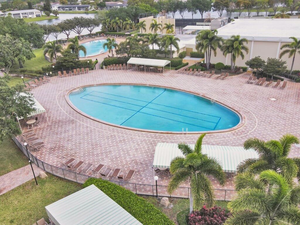 253 Coventry K, West Palm Beach, FL 33417 Photo
