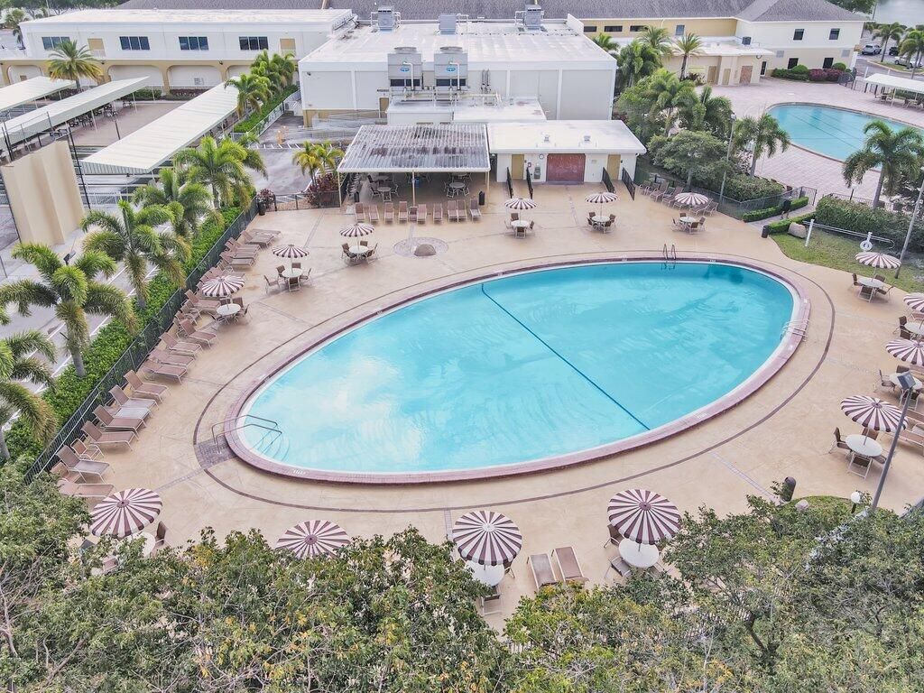 253 Coventry K, West Palm Beach, FL 33417 Photo