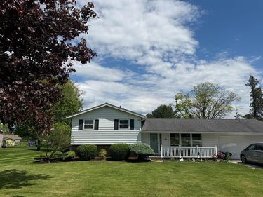 83 S Mechanic St, Hayesville, OH 44838