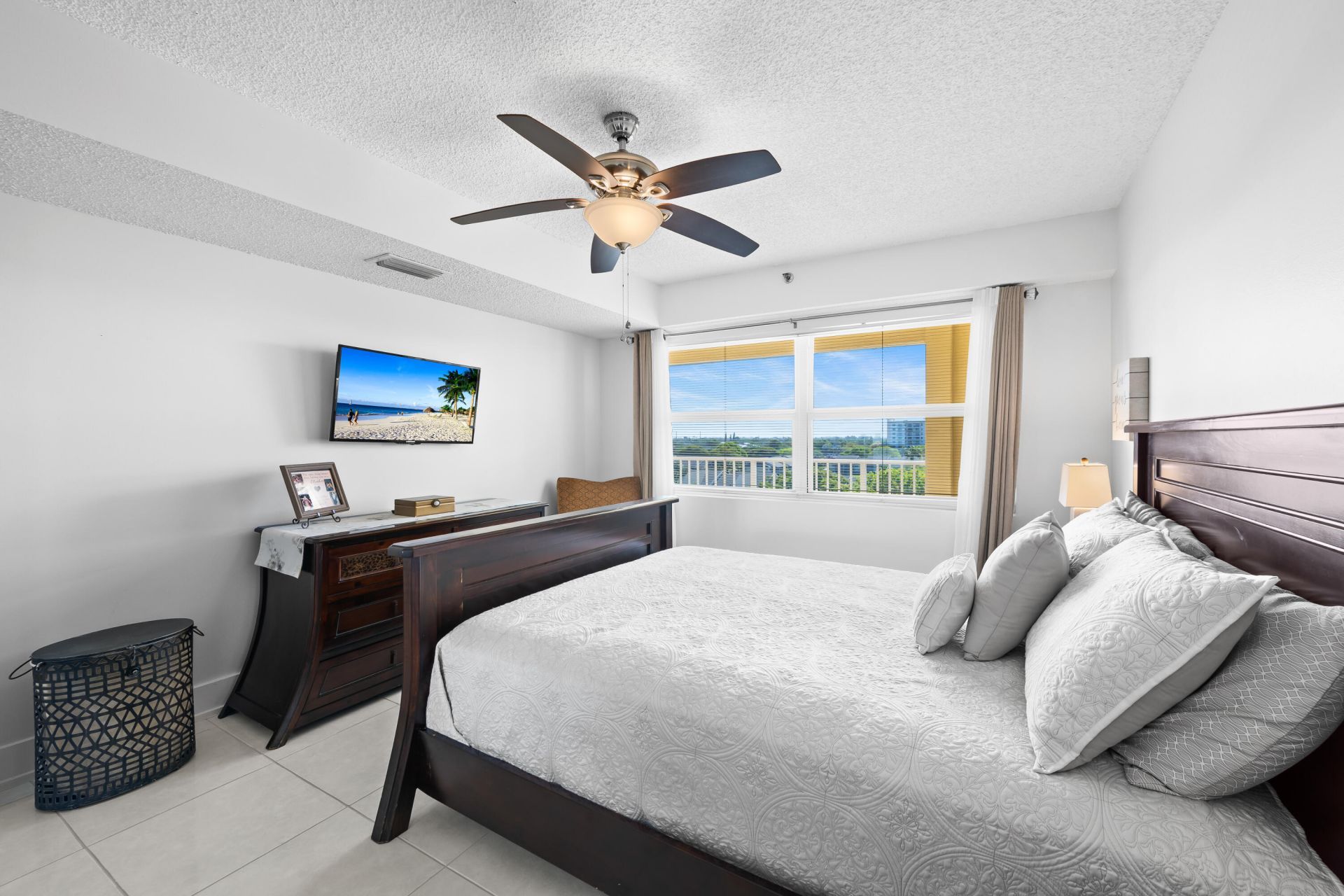 3095 N Course Drive, Unit 702, Pompano Beach, FL 33069 Photo