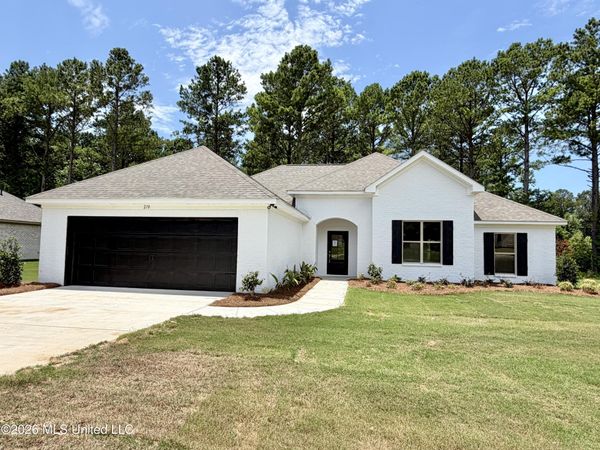 218 New Haven Lane, Brandon, MS 39042
