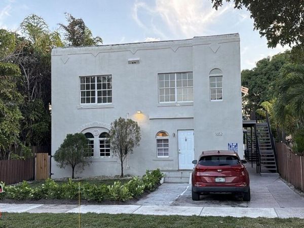1652 Madison Street, Unit 2, Hollywood, FL 33020