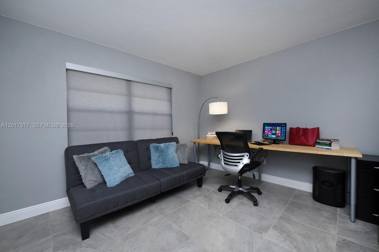 7705 SW 86th St , Unit B-212, Miami, FL 33143 Photo