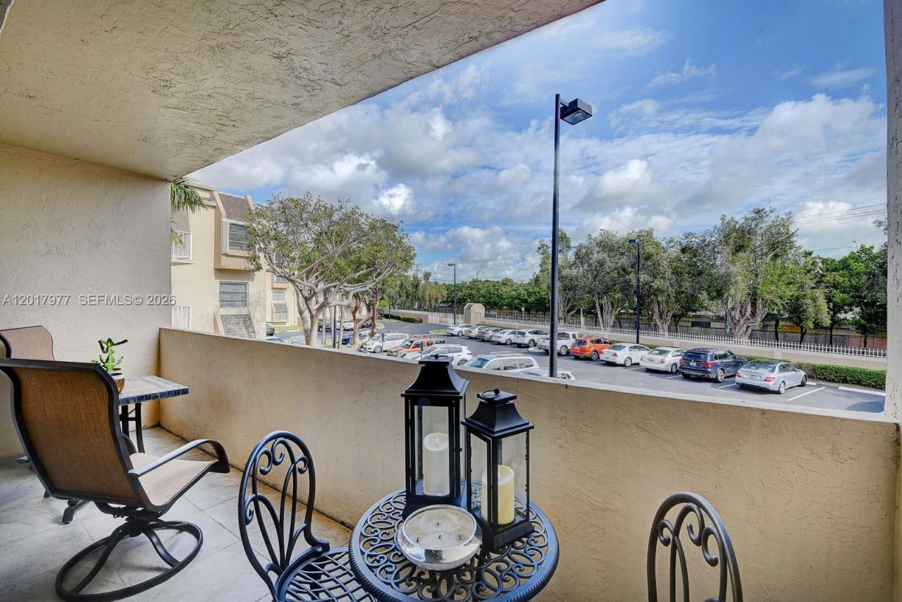 7705 SW 86th St , Unit B-212, Miami, FL 33143 Photo